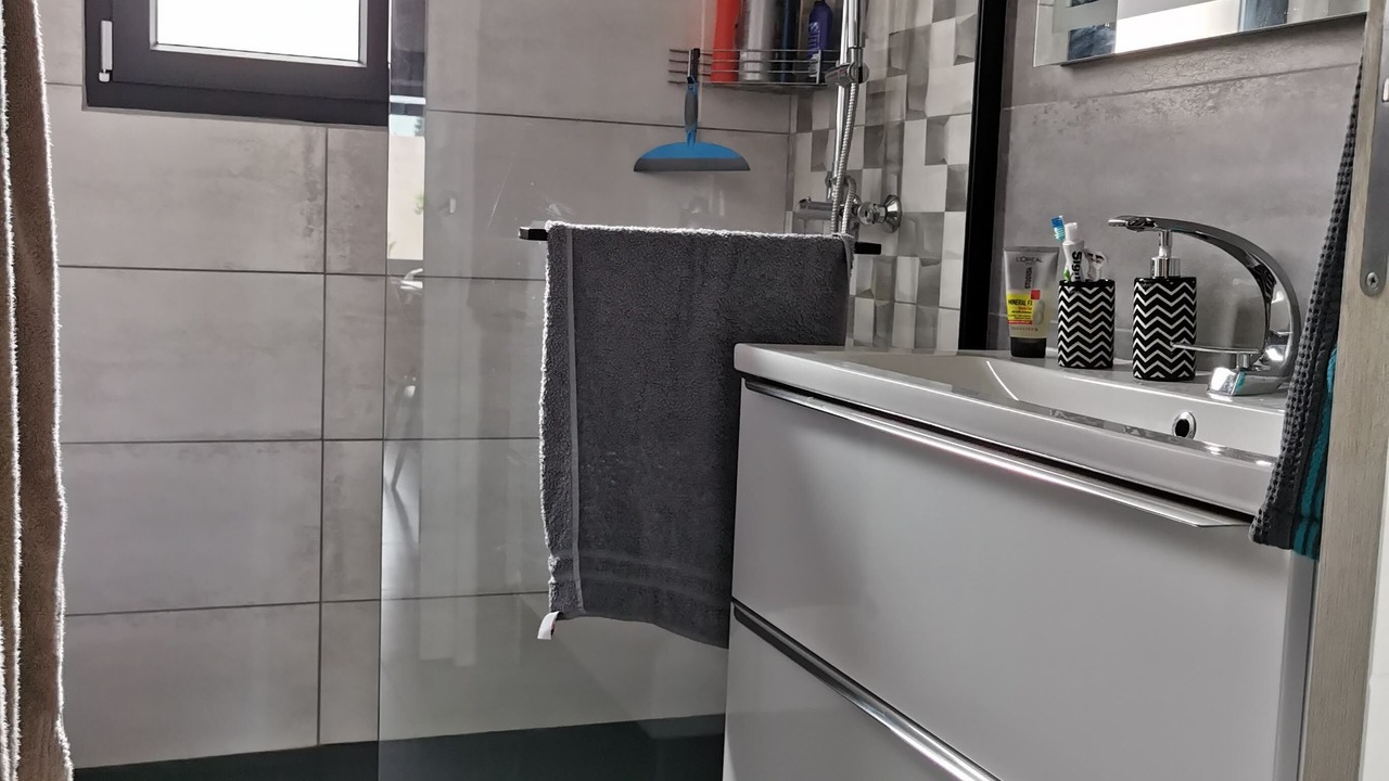 Photo of Bathroom in Plaissan