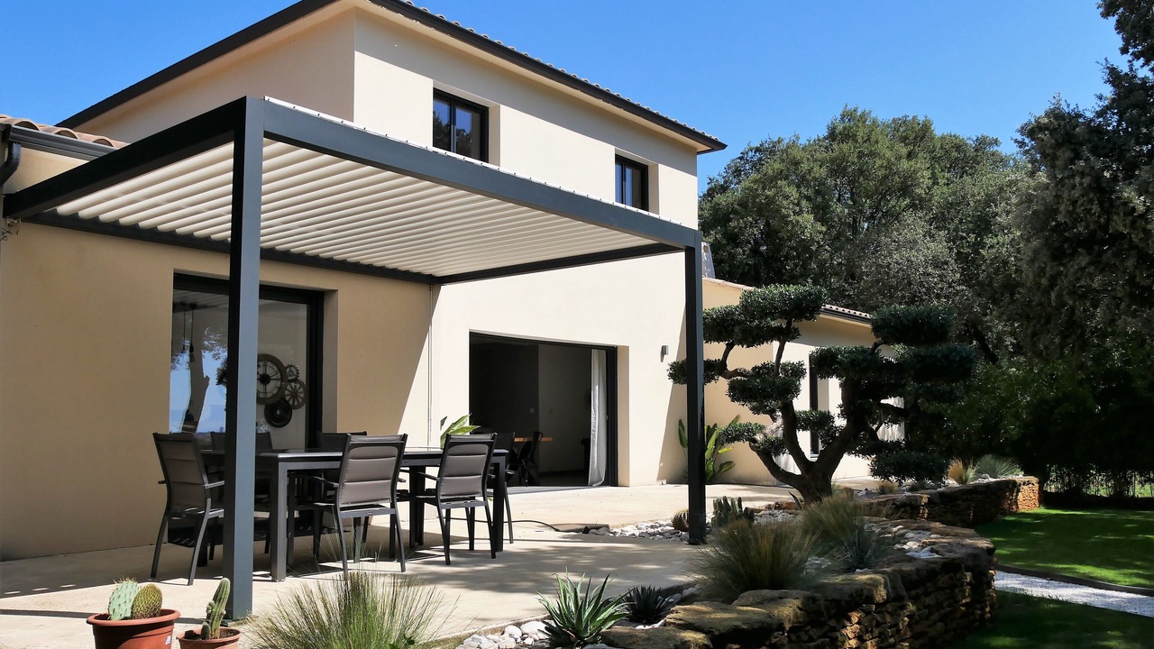 Photo of Outdoor in Suze-la-Rousse