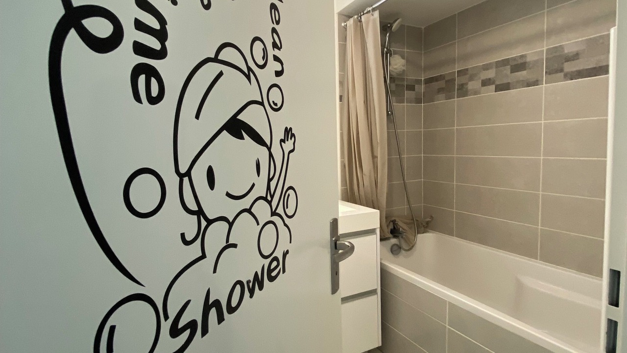 Photo of Bathroom in Sartrouville