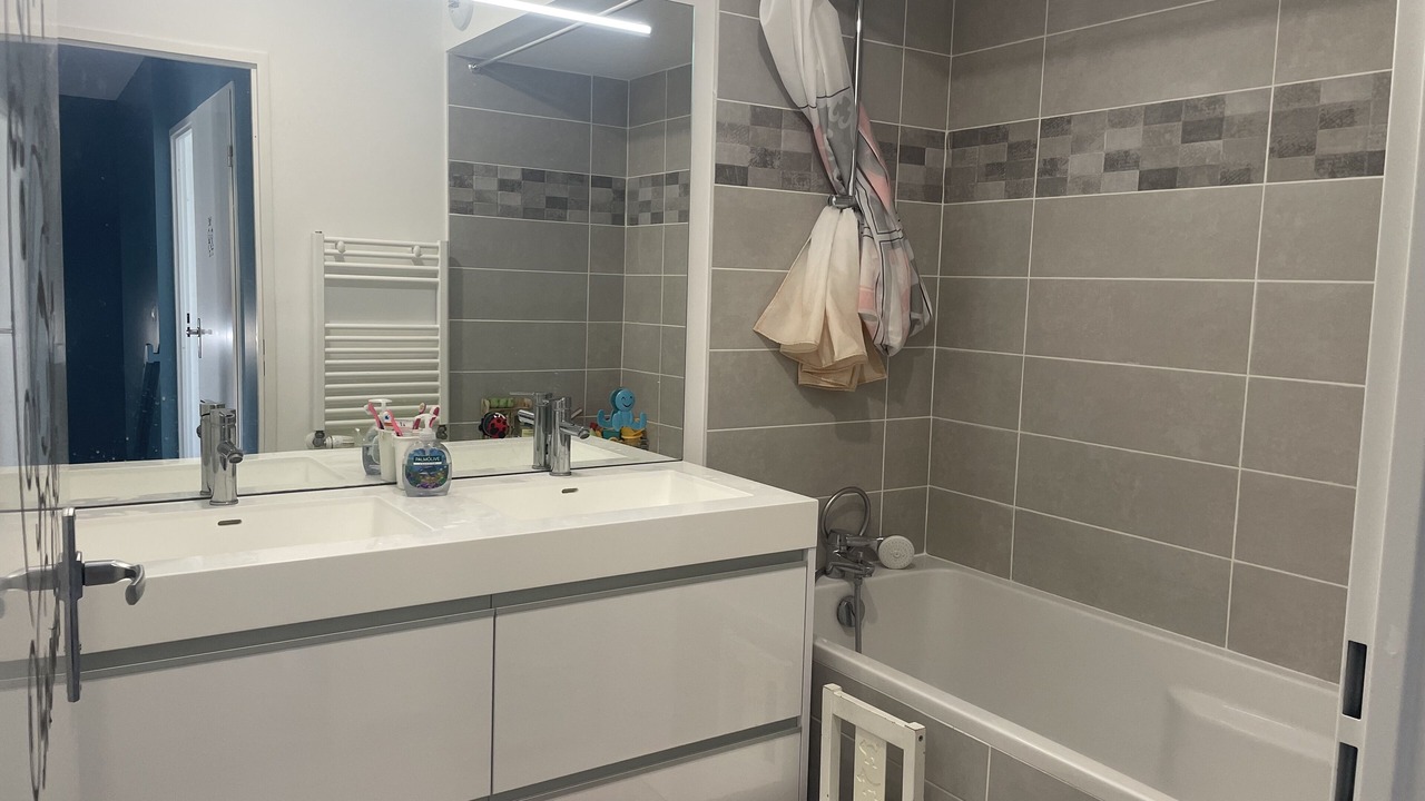 Photo of Bathroom in Sartrouville