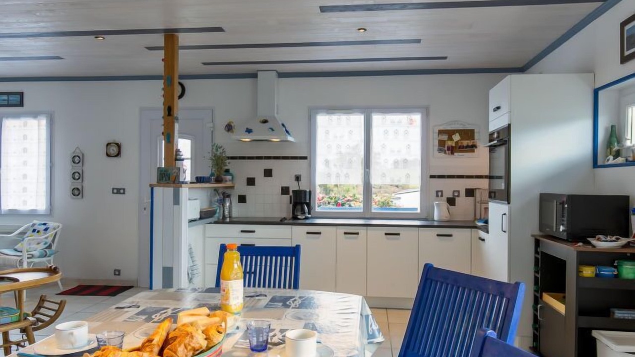 Photo of Bedroom in Lampaul-Plouarzel