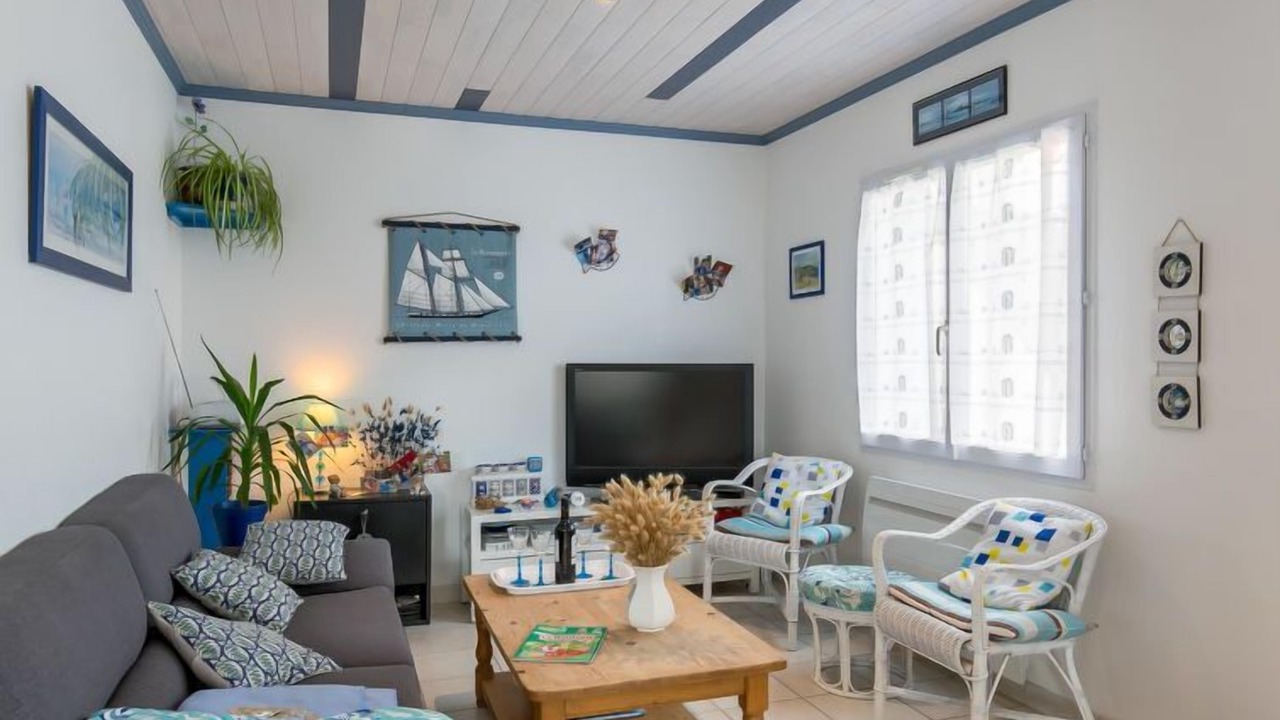 Photo of Livingroom in Lampaul-Plouarzel