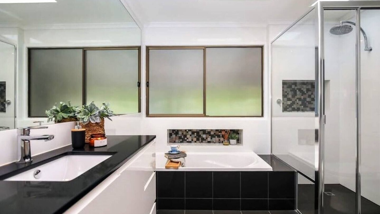 Photo of Bathroom in Hawthorndene