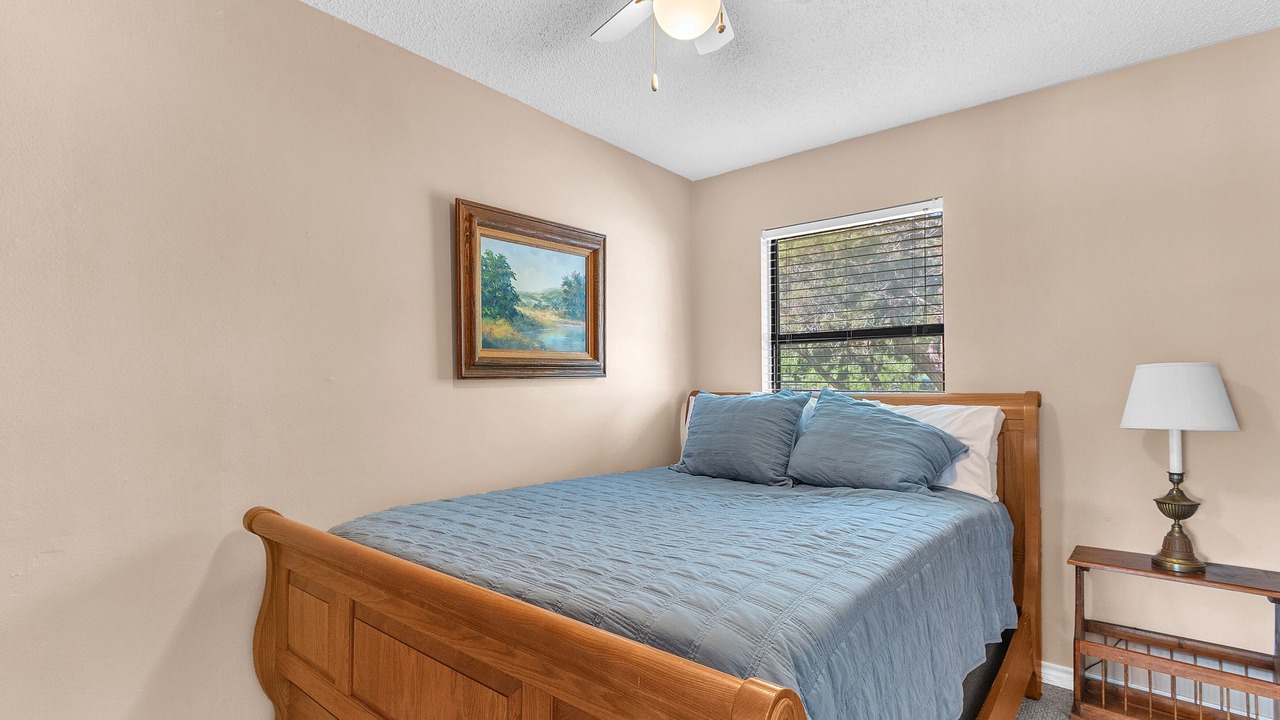 Photo of Bedroom in Graford