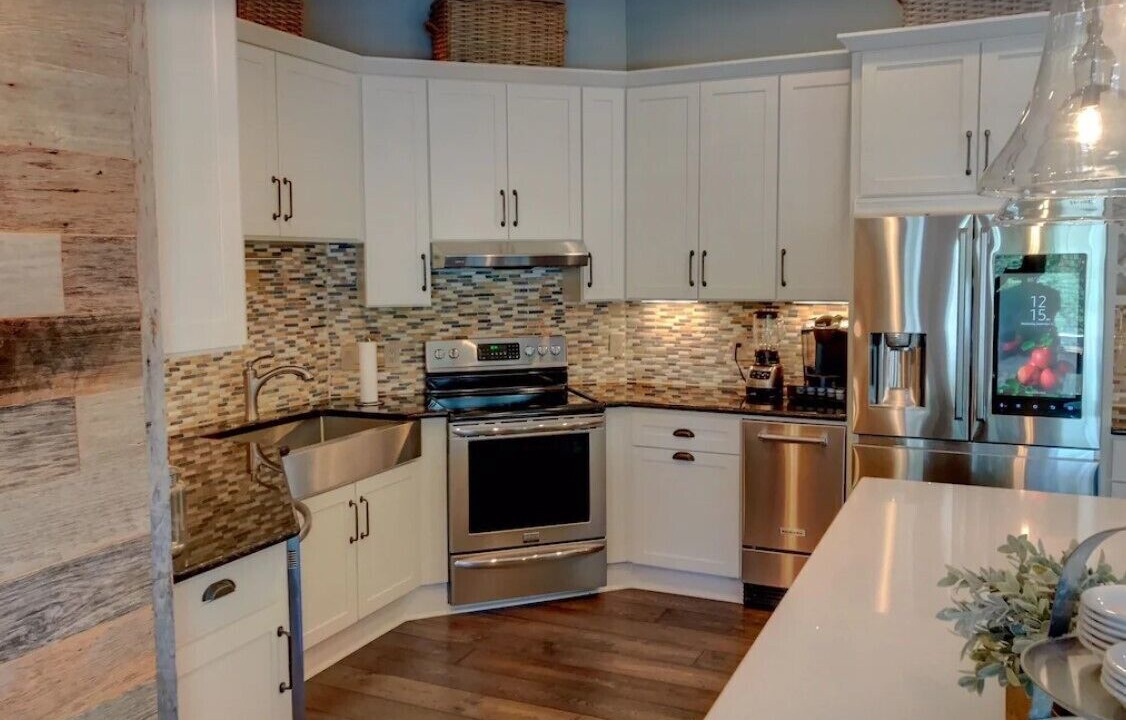 Photo of Kitchen in Big Creek