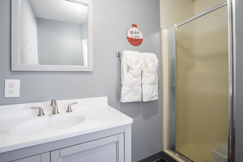 Photo of Bathroom in Yantis