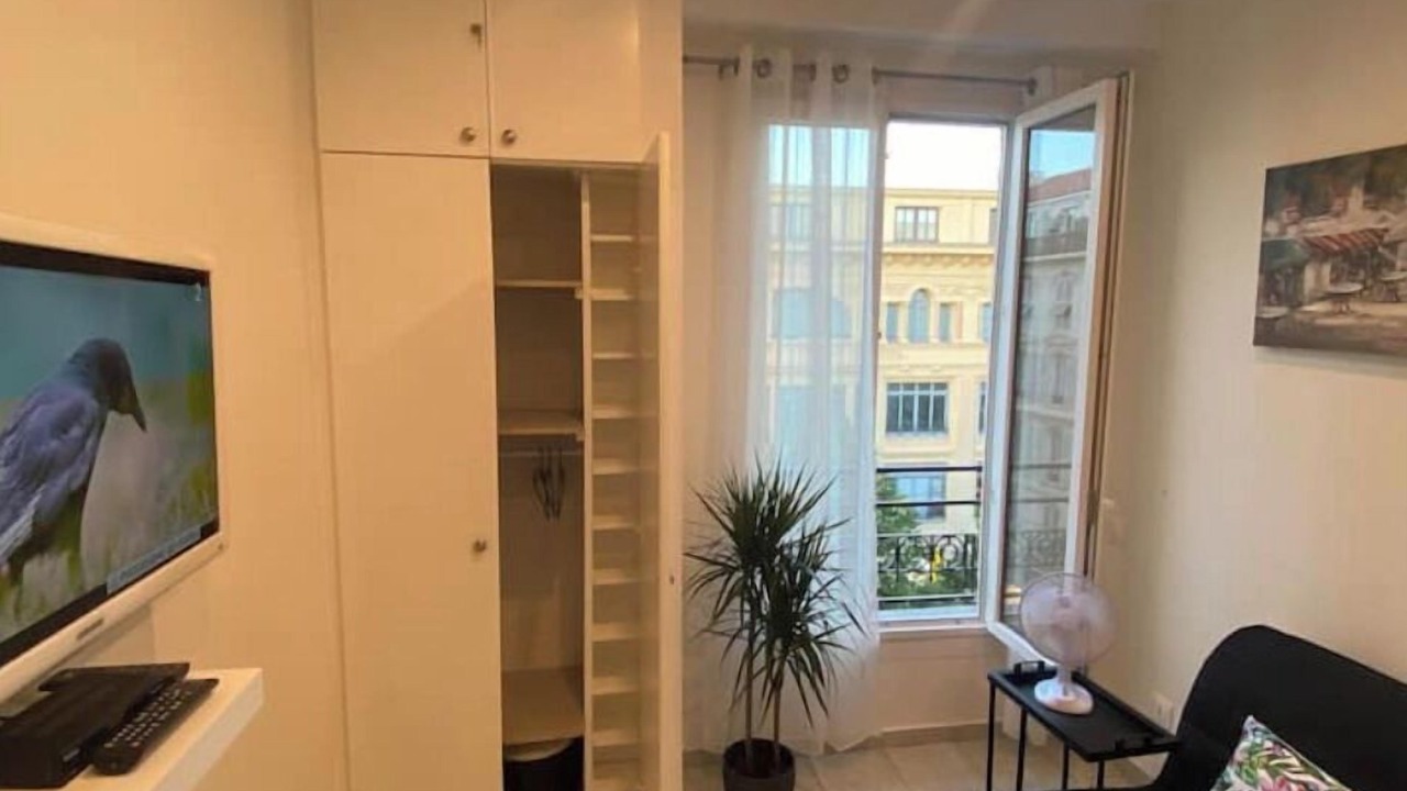 Photo of Livingroom in Lepante Quarter