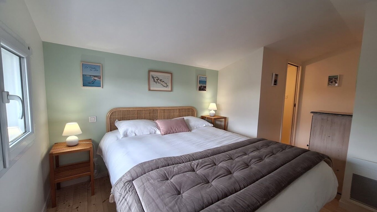 Photo of Bedroom in Esnandes