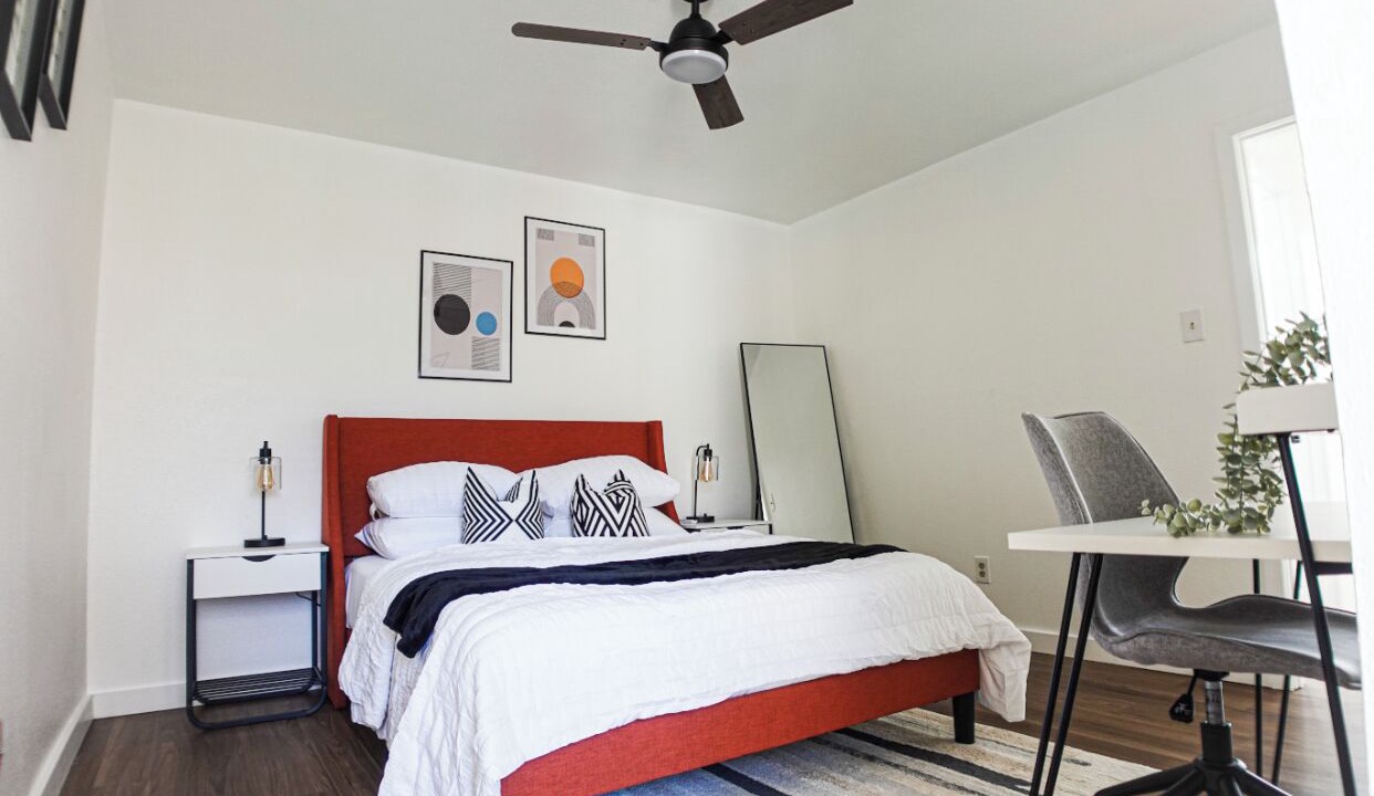 Photo of Bedroom in North Austin Civic Association
