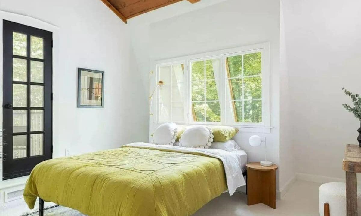 Photo of Bedroom in West Saugerties