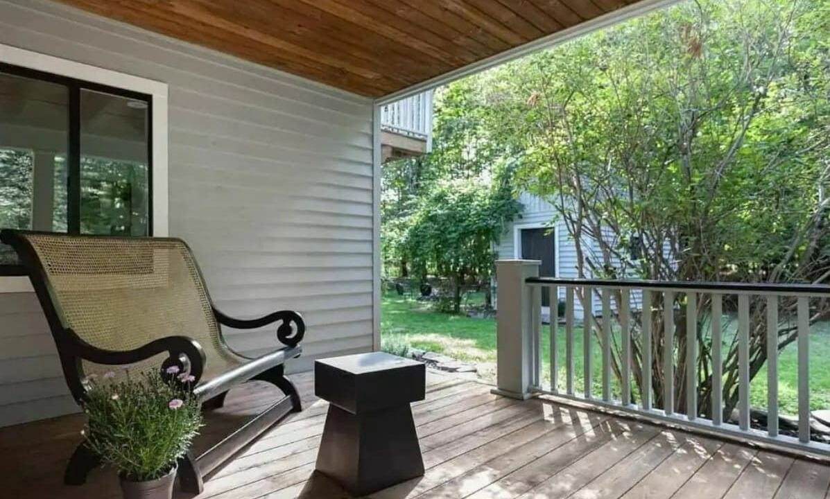 Photo of Patio Balcony in West Saugerties