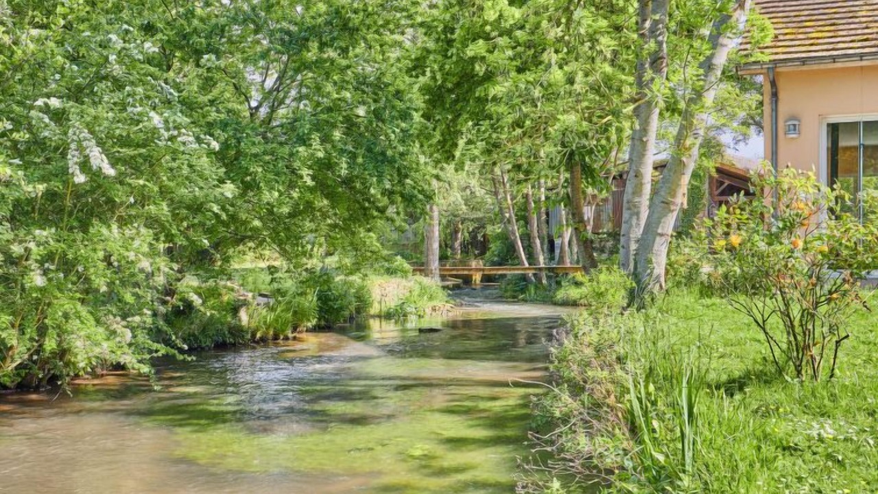 Photo of Outdoor in Croissanville