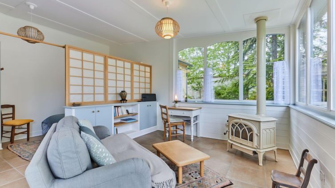 Photo of Bathroom in Croissanville