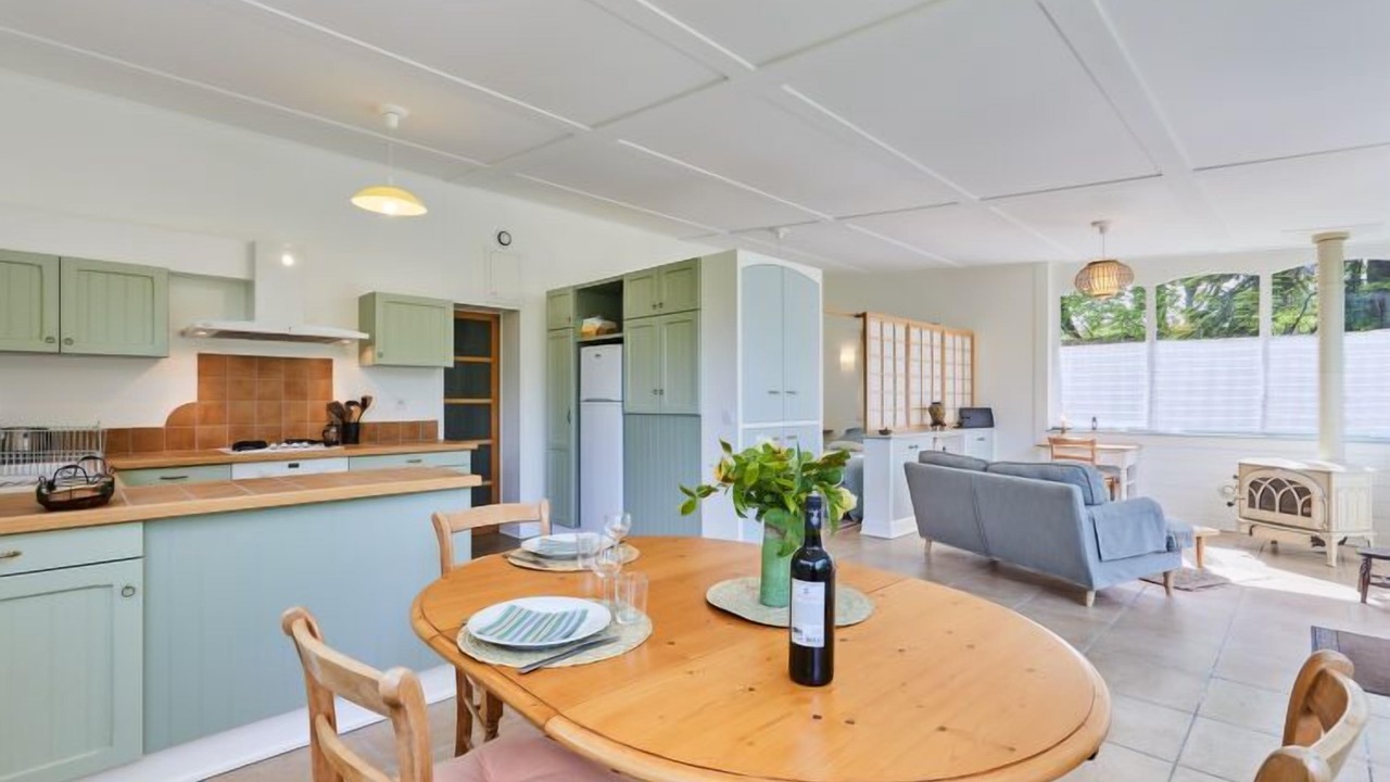 Photo of Livingroom in Croissanville