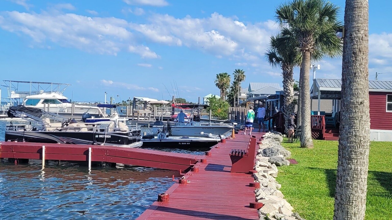 Photo of Others in Oak Hill