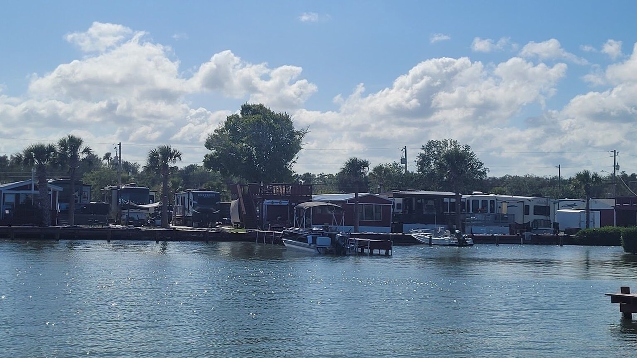 Photo of Others in Oak Hill