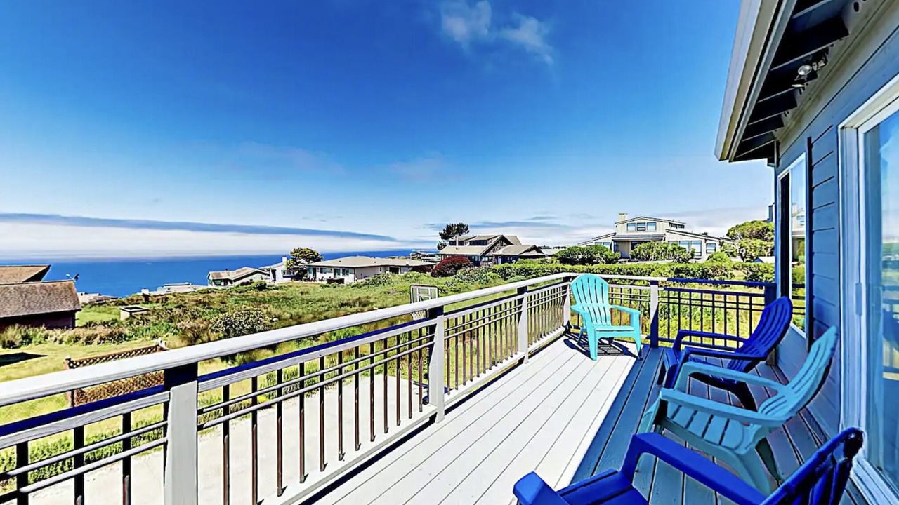 Photo of Patio Balcony in Dillon Beach