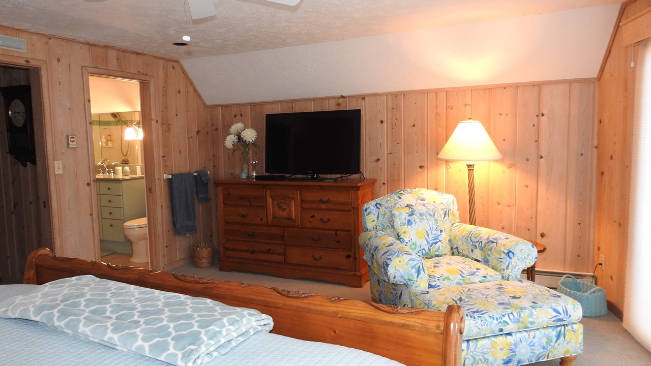 Photo of Bedroom in Bellaire