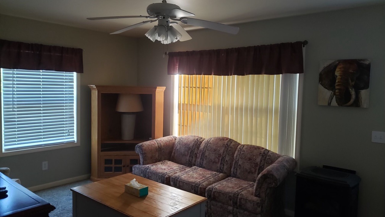 Photo of Livingroom in Alexandria Bay