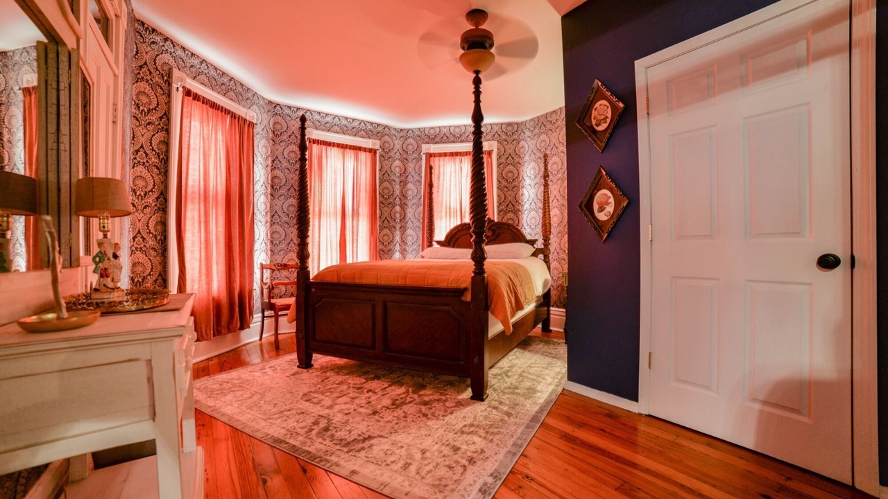 Photo of Bedroom in Cape Girardeau