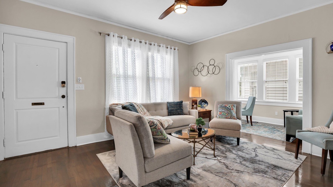Photo of Bedroom in Chatham Crescent