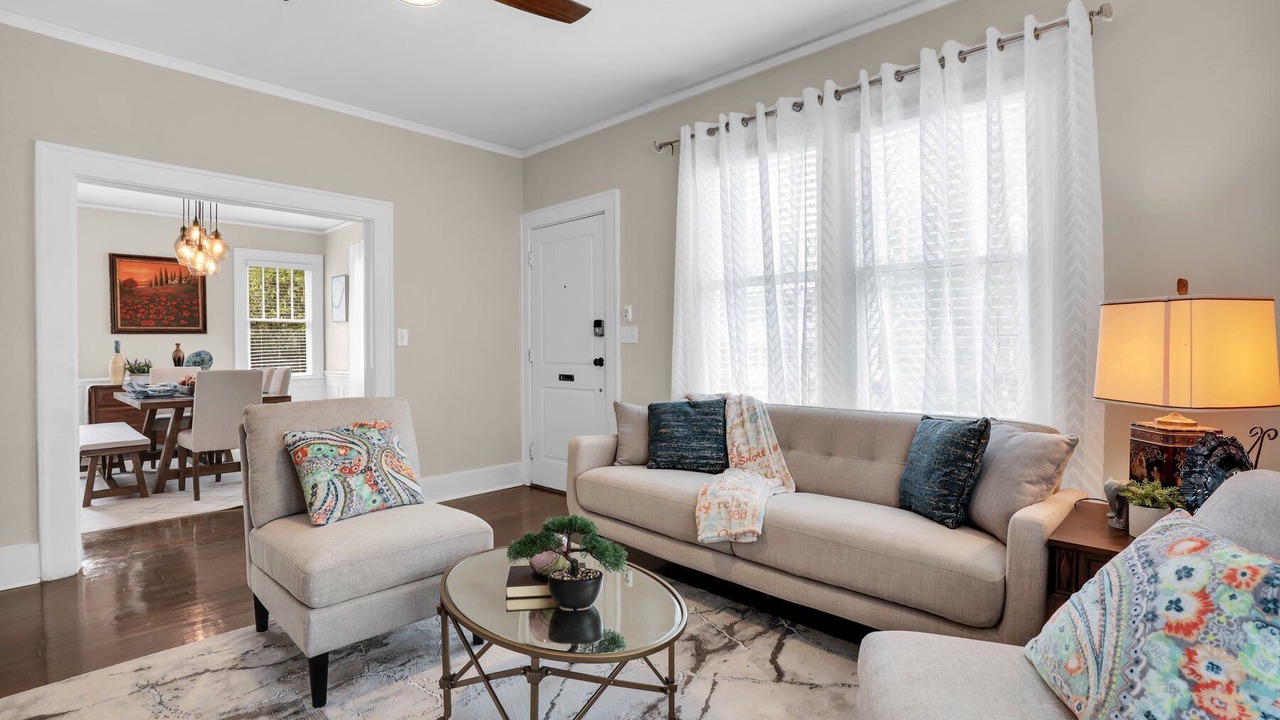 Photo of Bedroom in Chatham Crescent