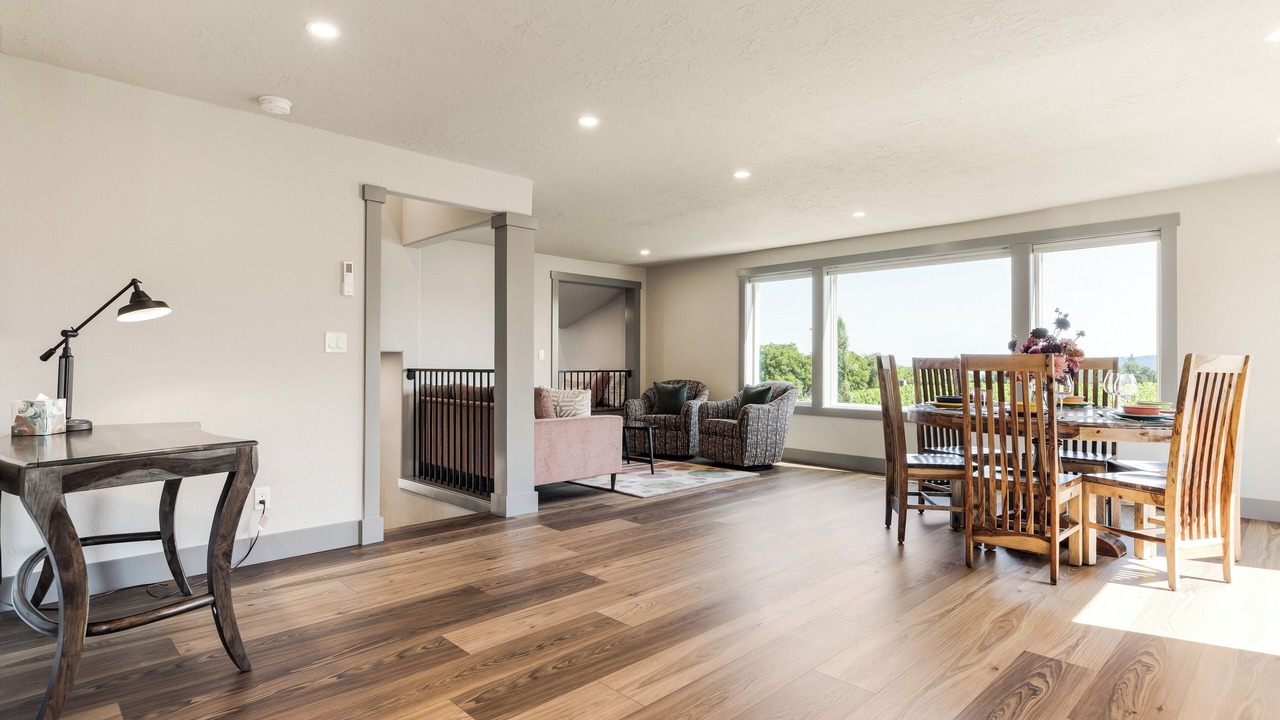 Photo of Others in Salem