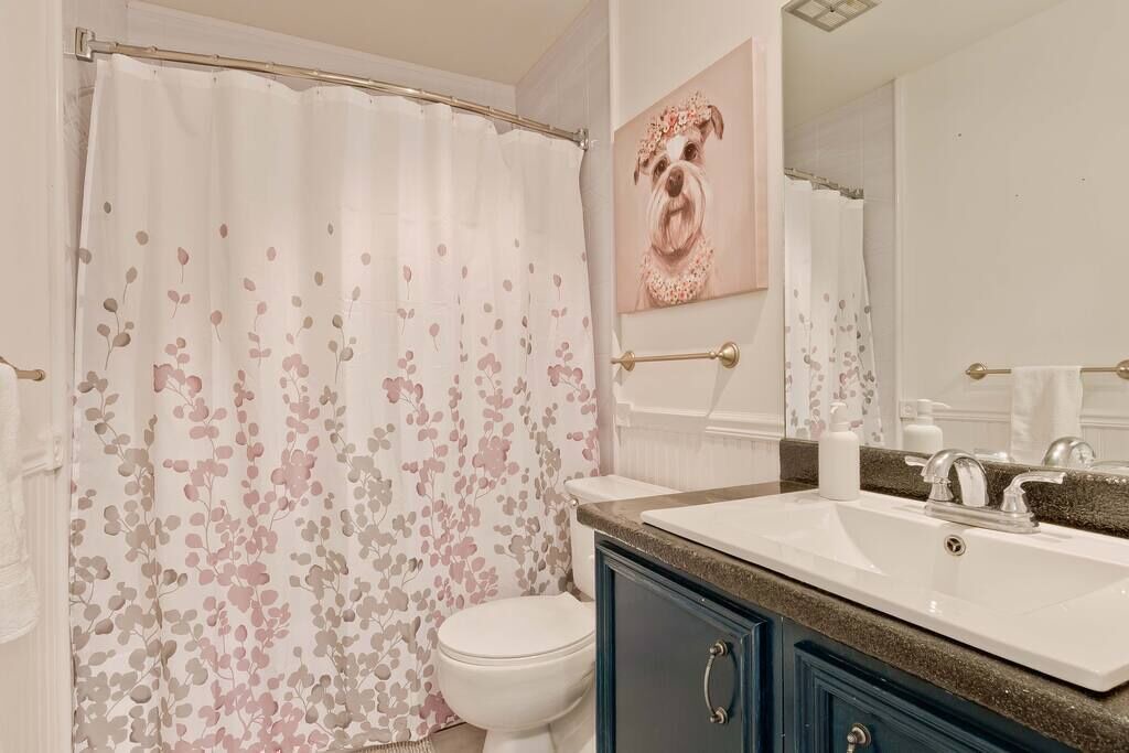 Photo of Bathroom in Magog