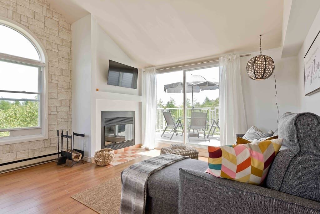 Photo of Livingroom in Magog