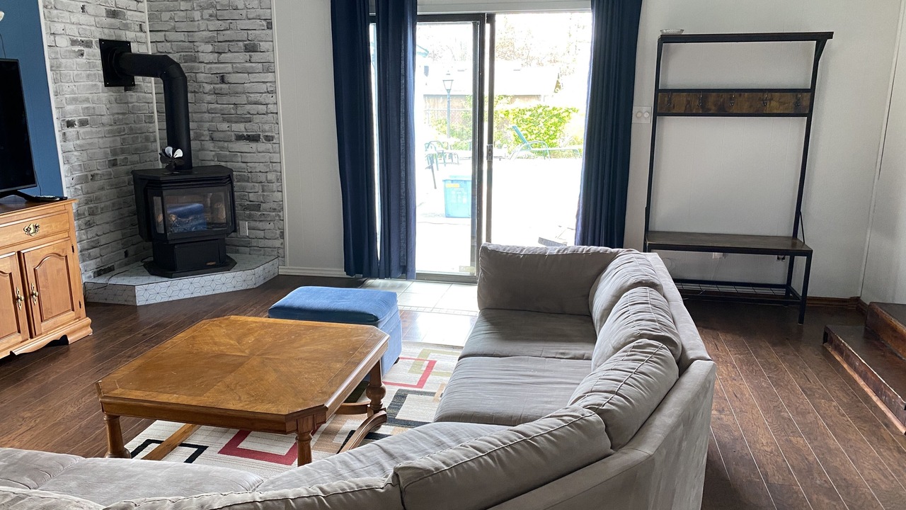 Photo of Livingroom in Port Burwell