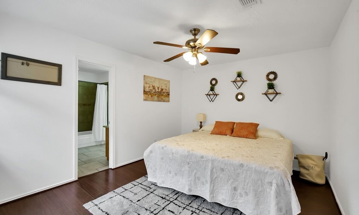 Photo of Bedroom in Spring