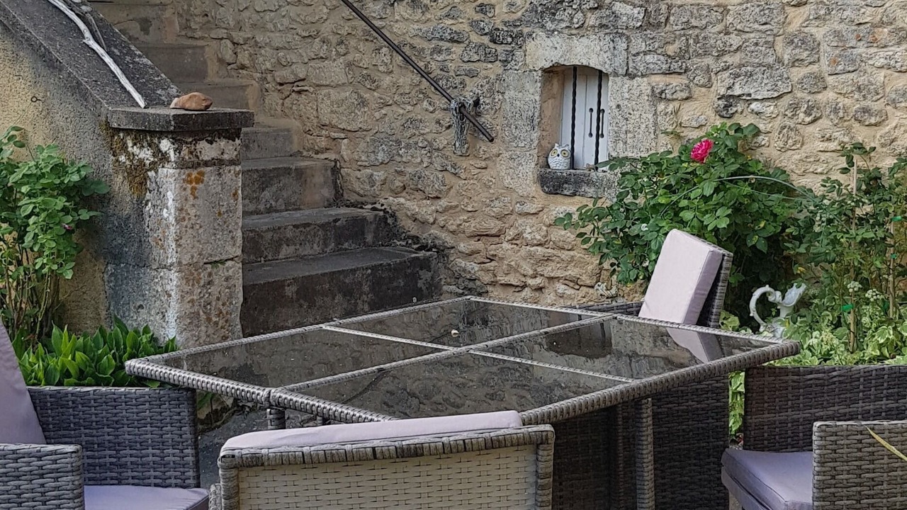 Photo of Patio Balcony in Campagne