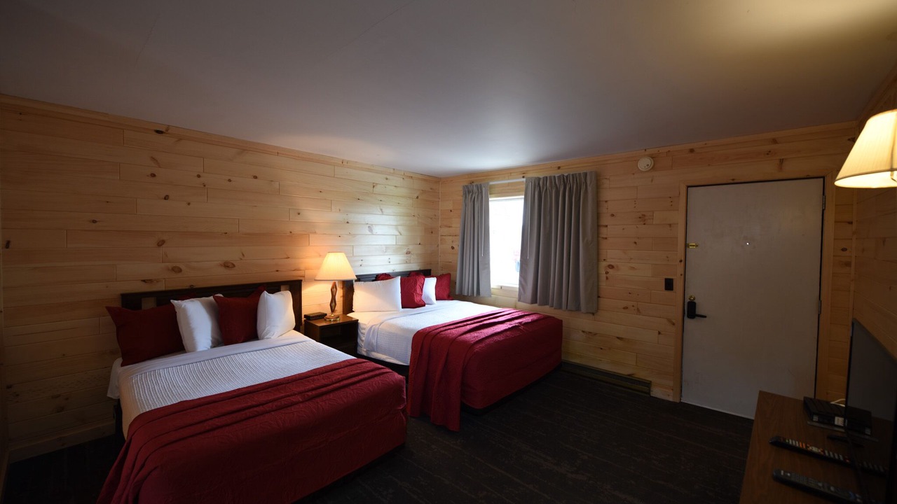 Photo of Bedroom in Mackinaw City
