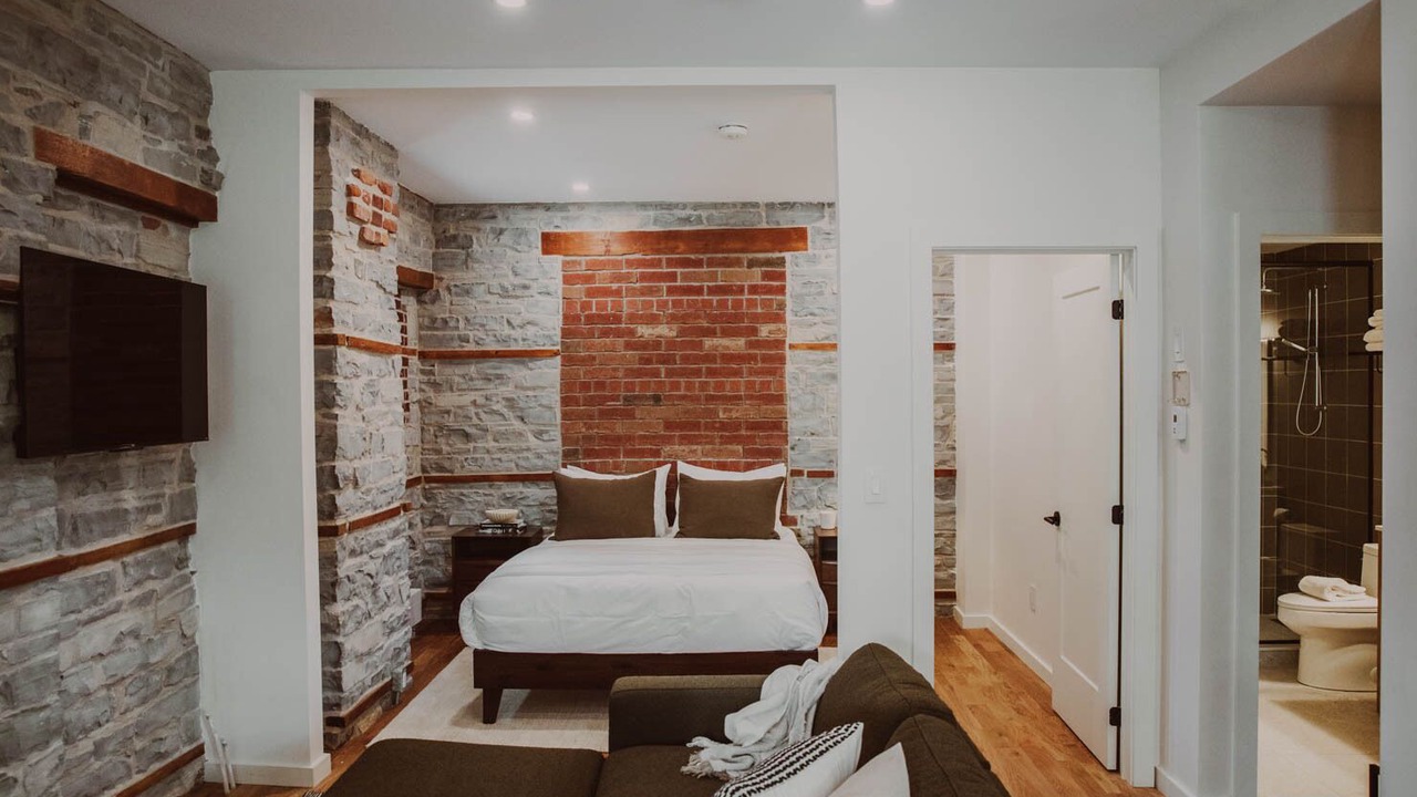 Photo of Livingroom in Kingston