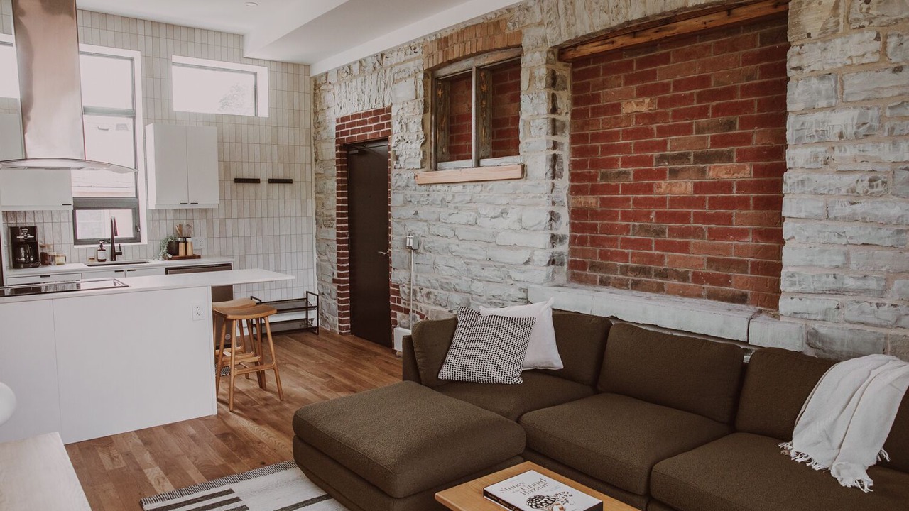 Photo of Livingroom in Kingston