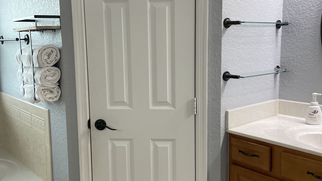 Photo of Bathroom in Port Saint Lucie