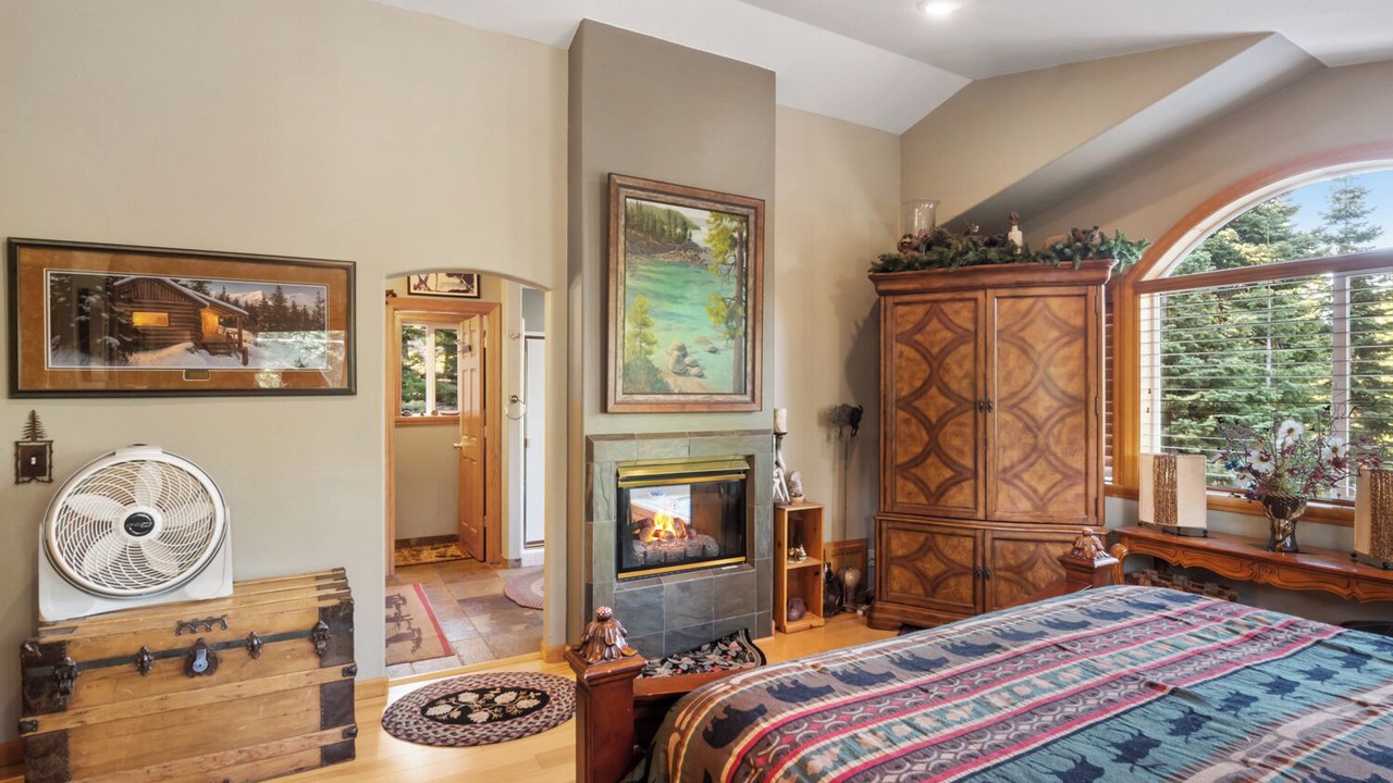 Photo of Bedroom in Carnelian Bay