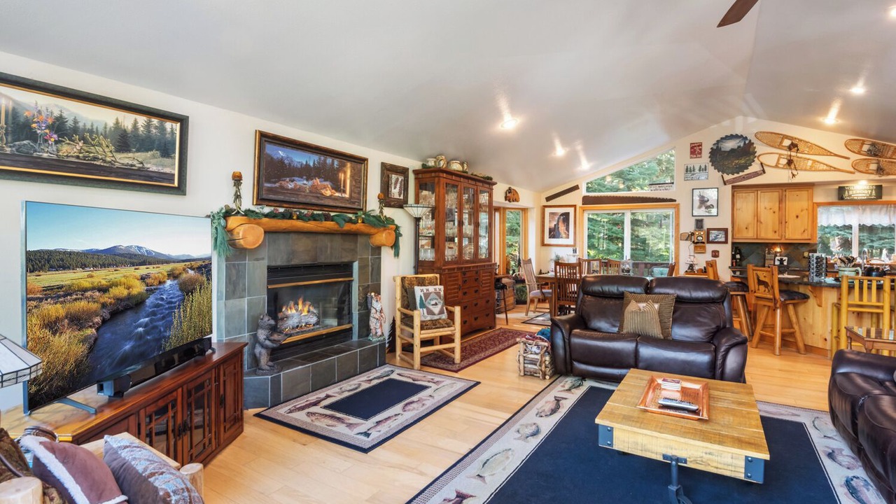 Photo of Livingroom in Carnelian Bay