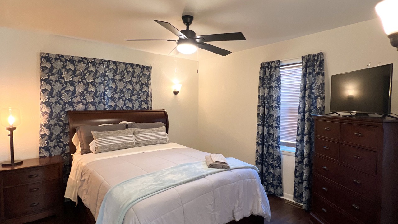 Photo of Bedroom in Joplin