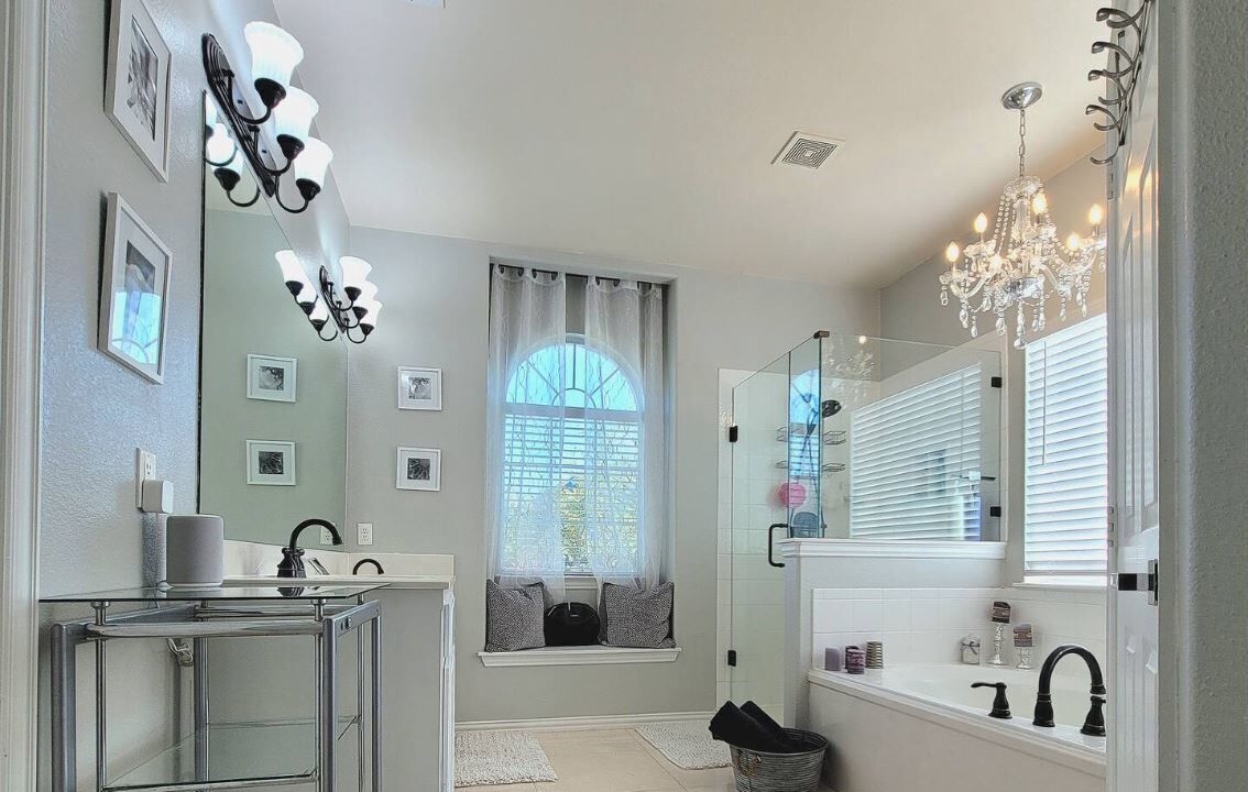 Photo of Bathroom in Frisco