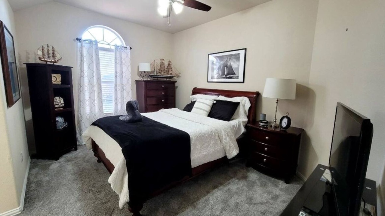 Photo of Bedroom in Frisco