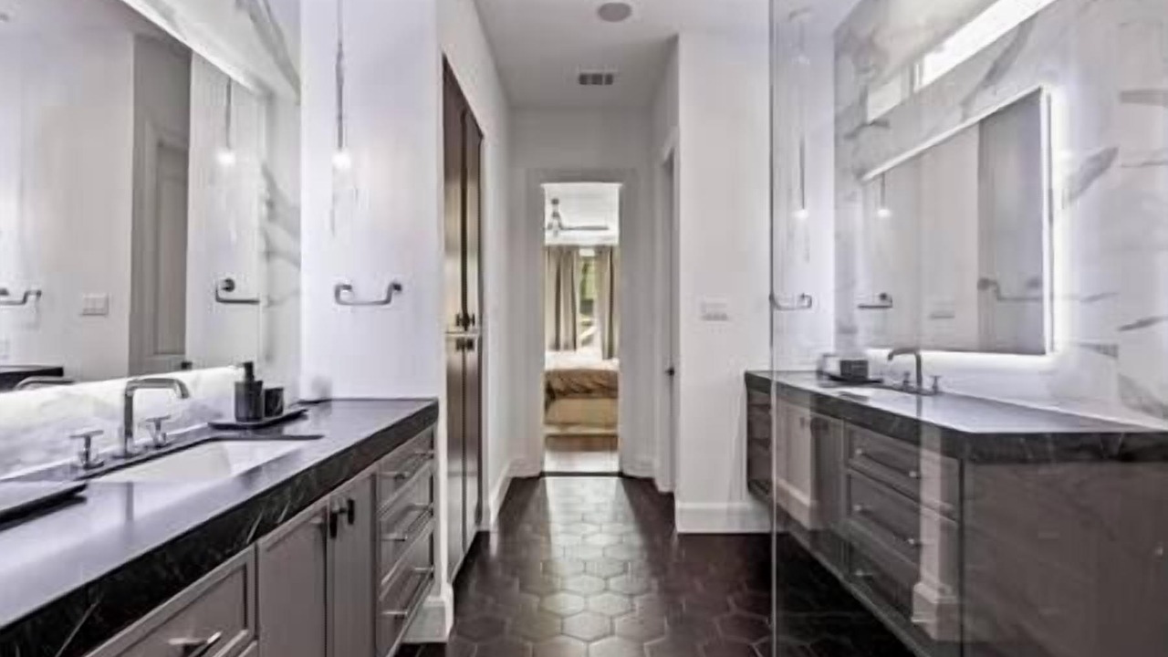 Photo of Bathroom in Dallas