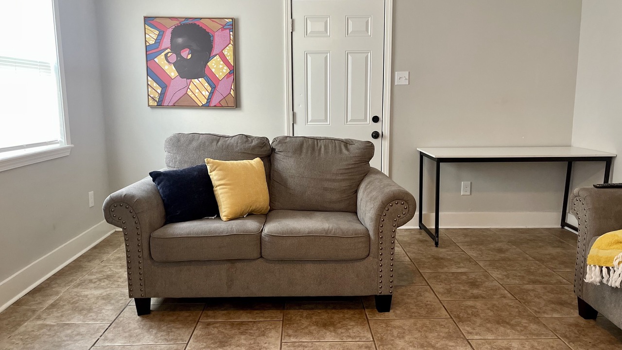 Photo of Livingroom in Kenner - Louis Armstrong International Airport