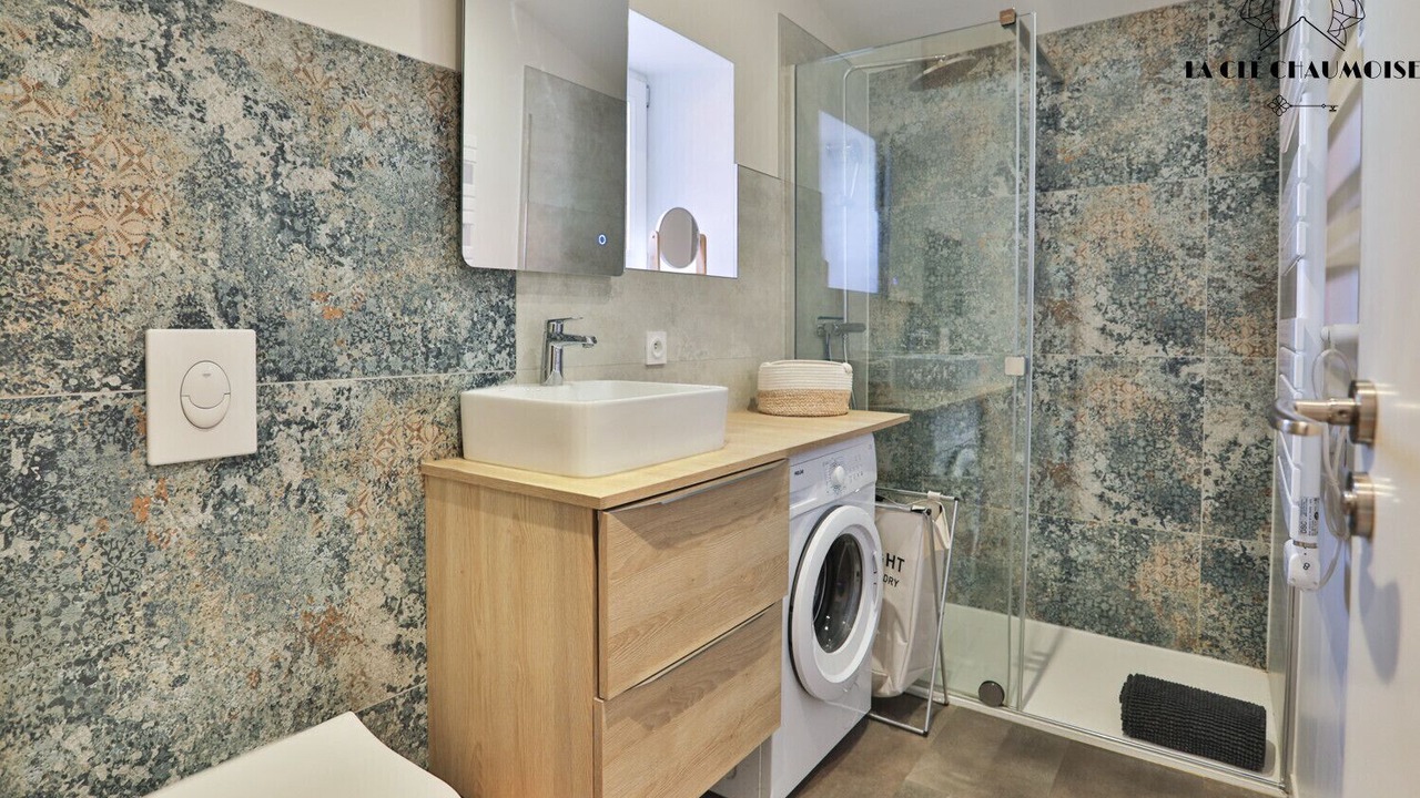 Photo of Bathroom in Les Sables d'Olonne