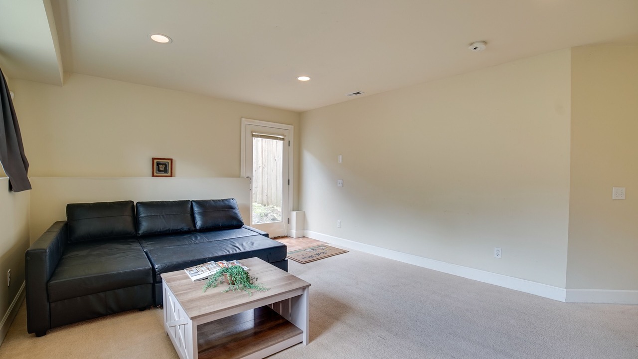 Photo of Bedroom in Greenwood