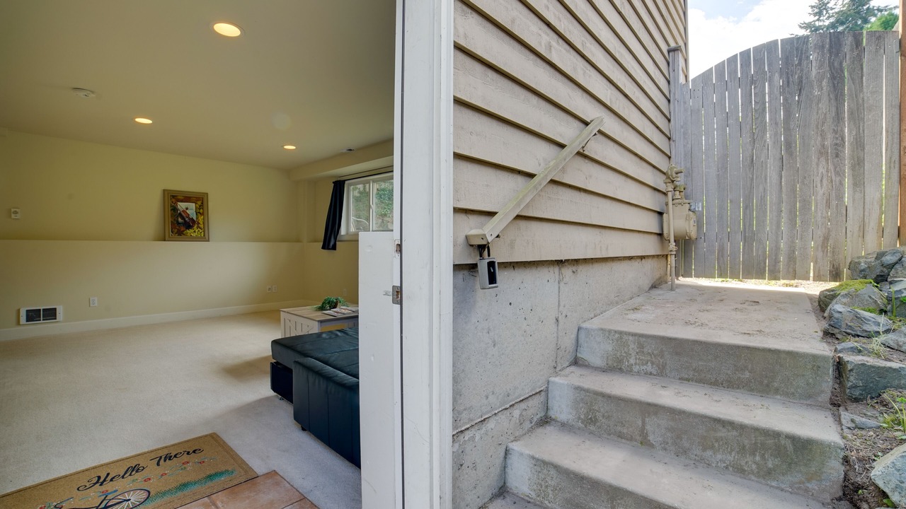 Photo of Others in Greenwood