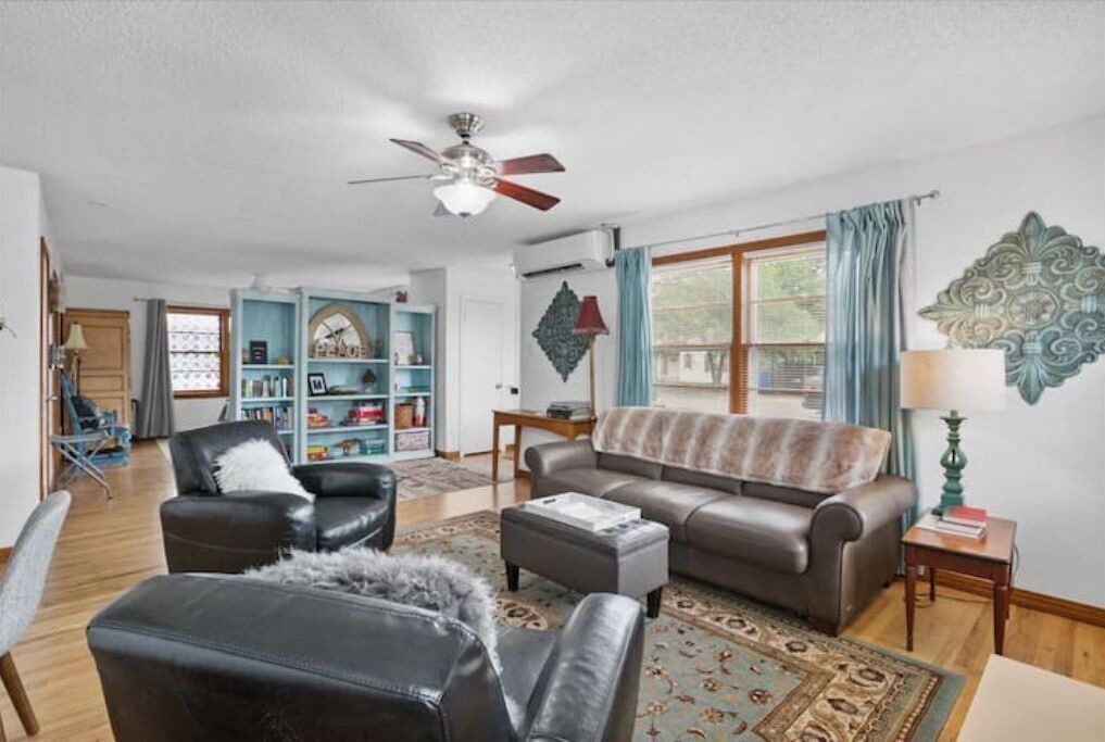 Photo of Livingroom in Heart of Lubbock
