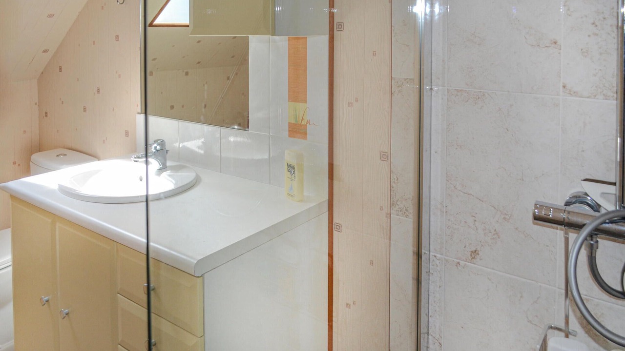 Photo of Bathroom in Bugeat