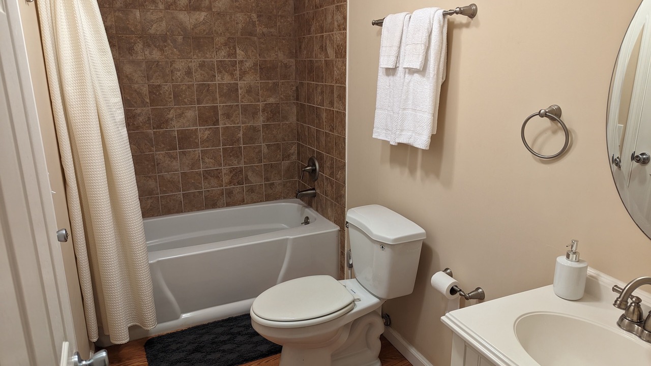 Photo of Bathroom in Gumlog