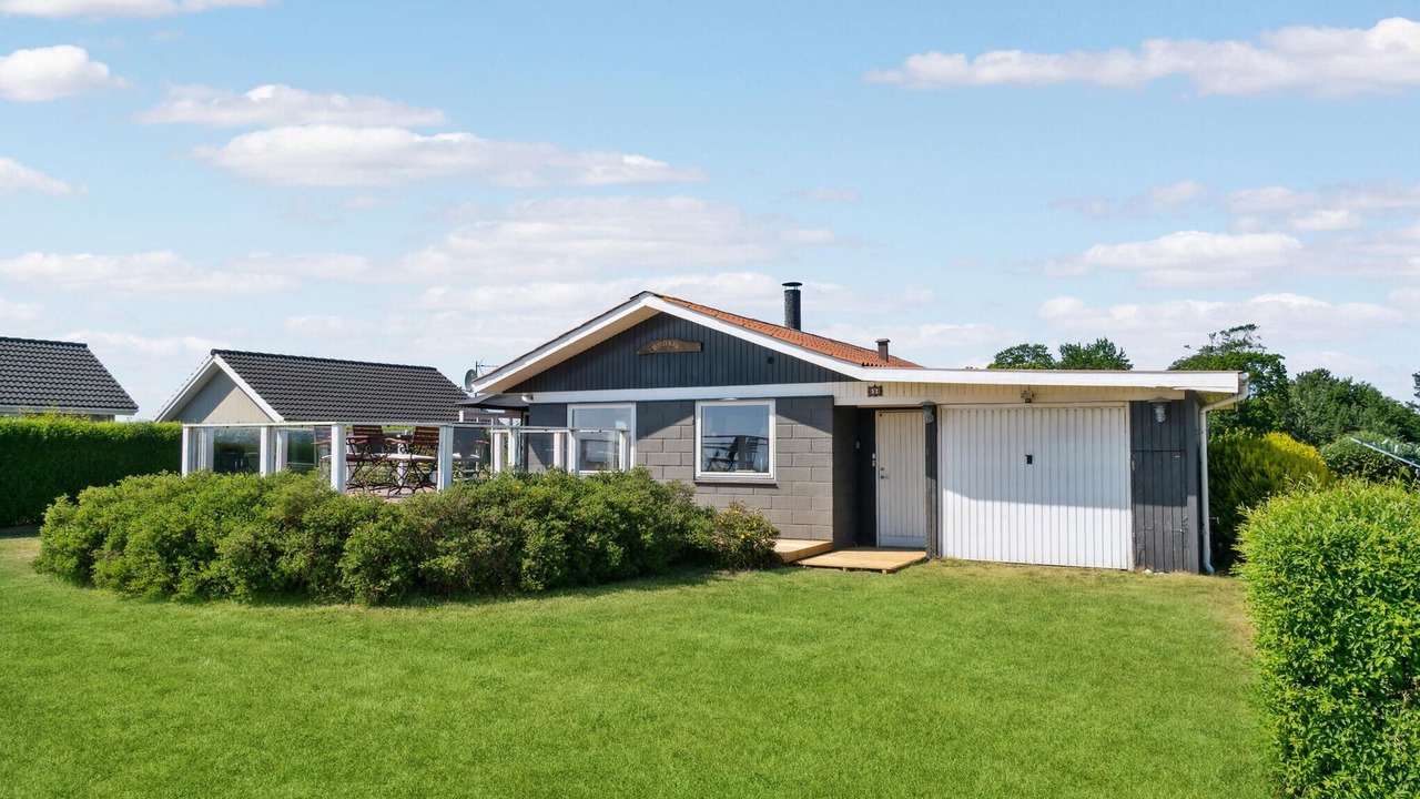 Photo of Others in Frolunde